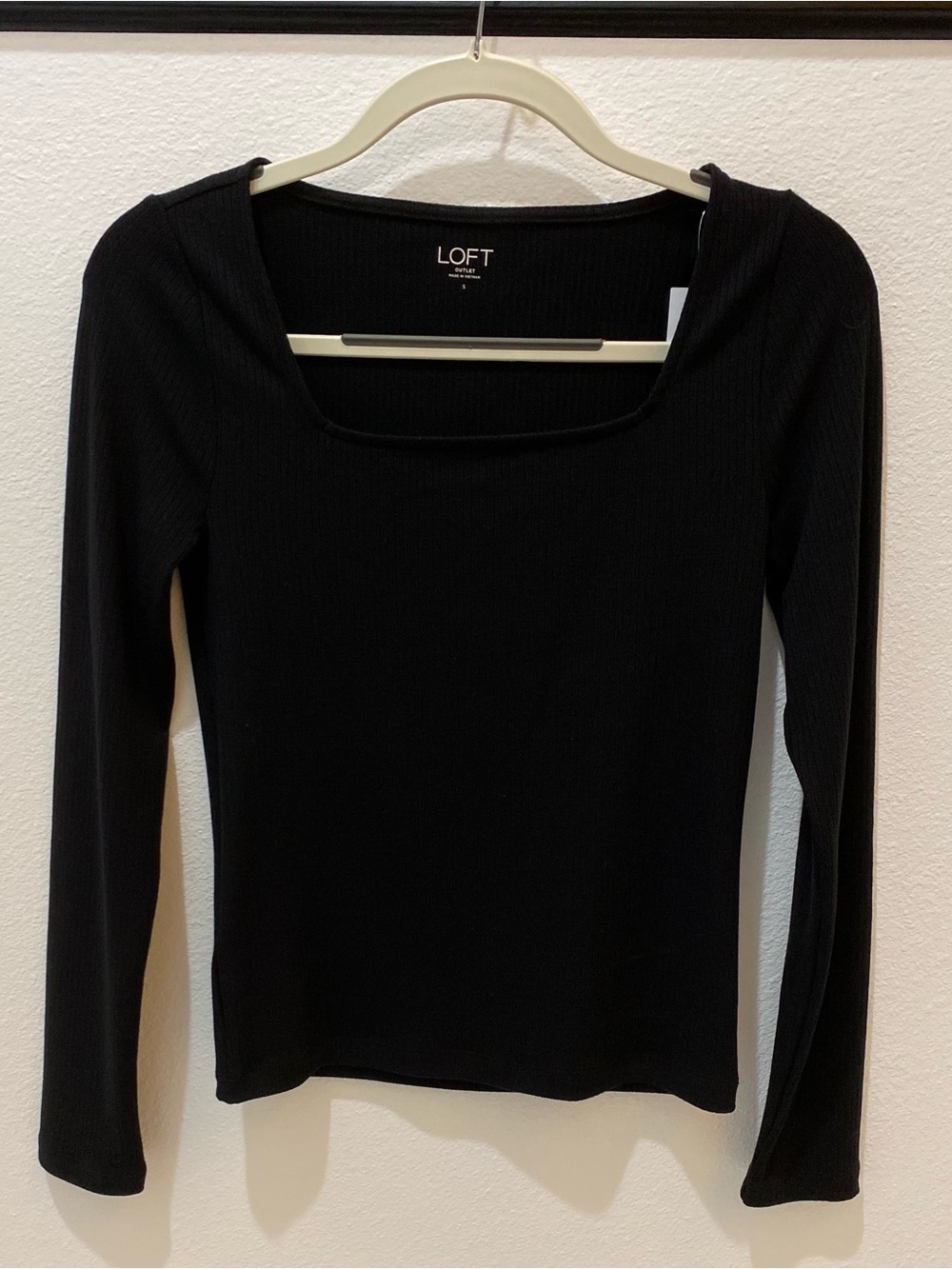 🆕LOFT Outlet Black Ribbed Long Sleeve Shirt - S